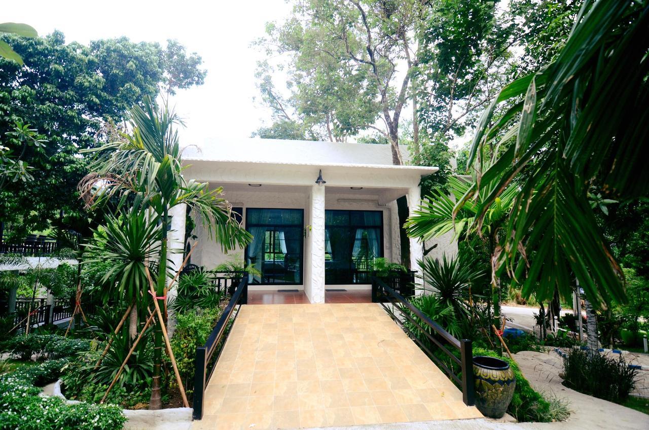 Silver Garden Resort Suan Phueng Eksteriør billede